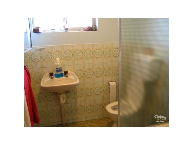 4 /8 BURDEN BURDEN STREET, Glenelg North SA 5045