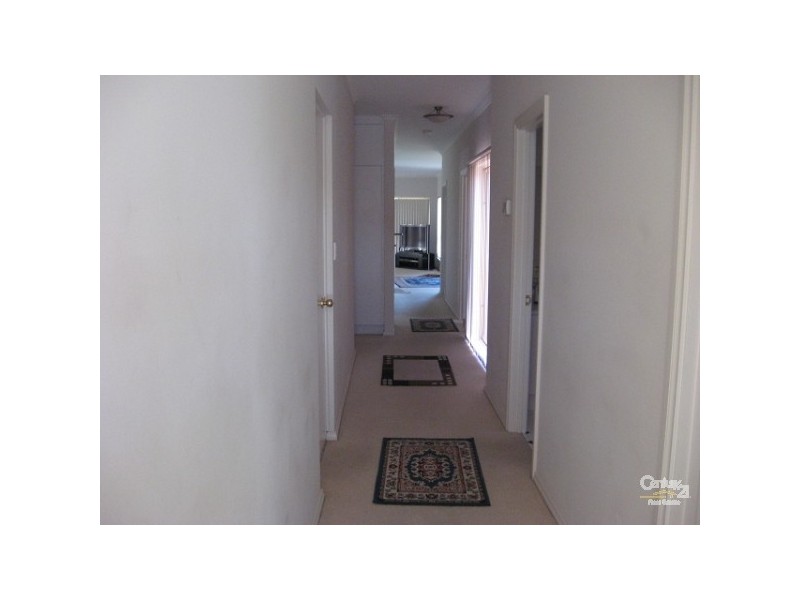 6 SYME AVENUE, Seacombe Gardens SA 5047