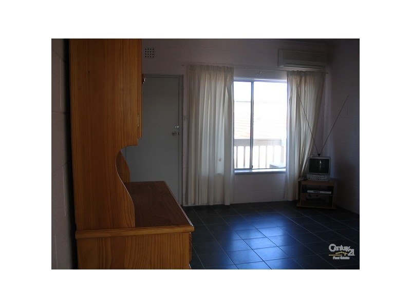 5 / 7 Renwick Street, West Beach SA 5024