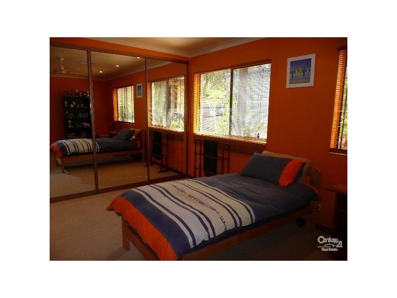 16 Victoria Parade, Darlington SA 5047