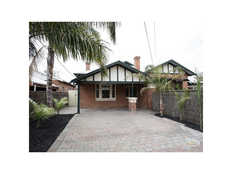 1/11 Russell Street, Glenelg North SA 5045