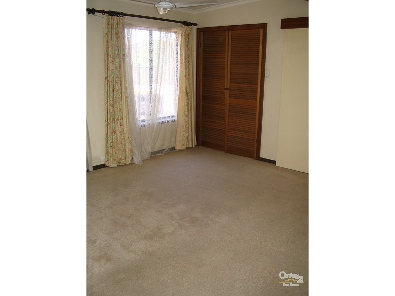 58 CONNINGTON CRESCENT, Morphett Vale SA 5162