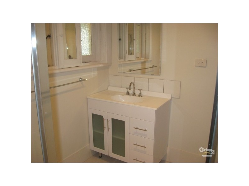 5 WAY PLACE, Marino SA 5049