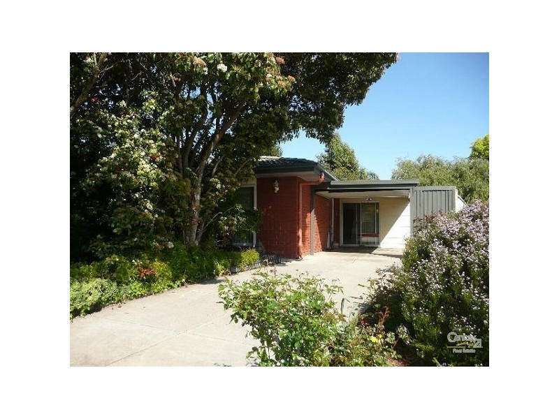 18 Fountain Valley Drive, Happy Valley SA 5159