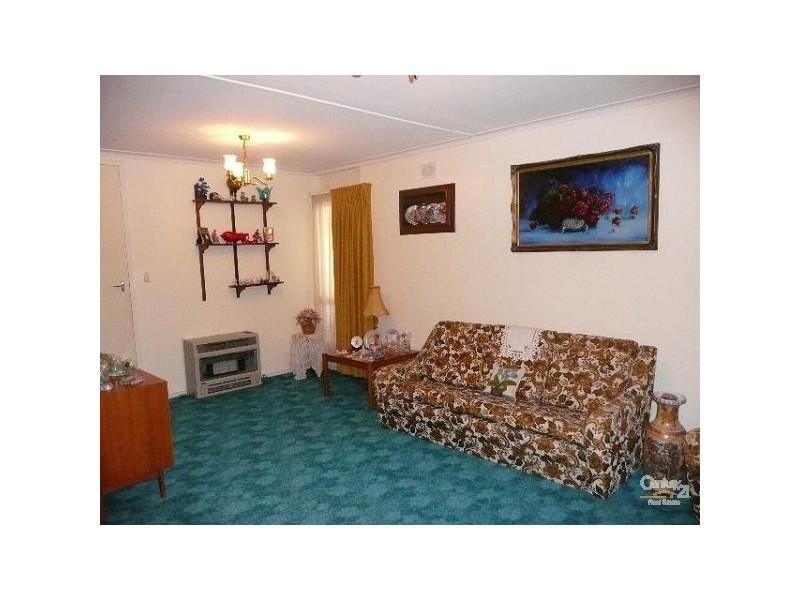 18 Fountain Valley Drive, Happy Valley SA 5159