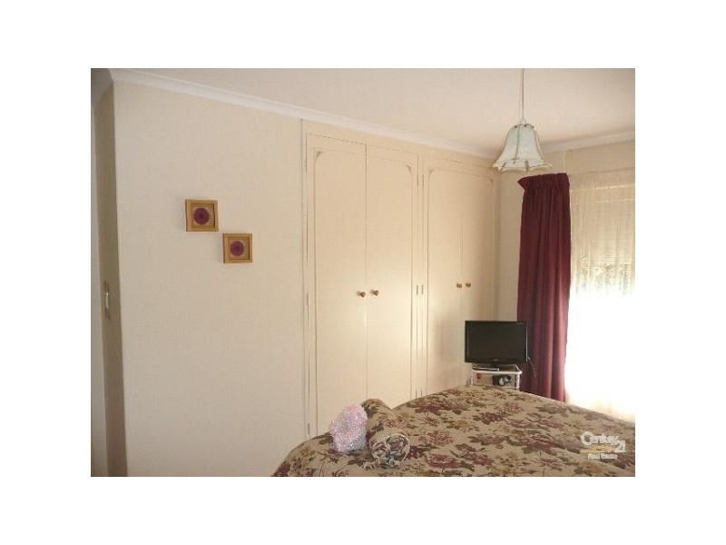 18 Fountain Valley Drive, Happy Valley SA 5159