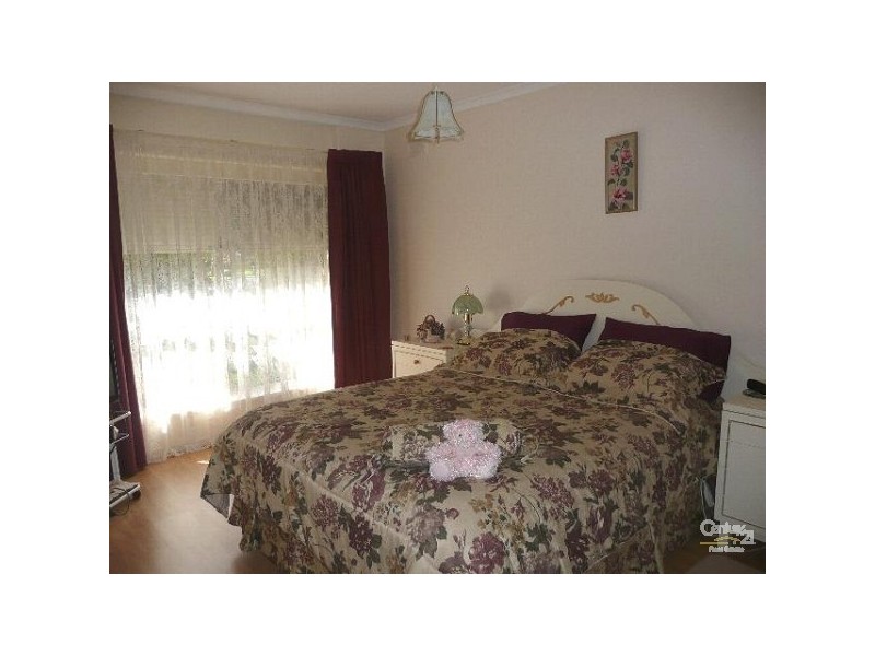 18 Fountain Valley Drive, Happy Valley SA 5159