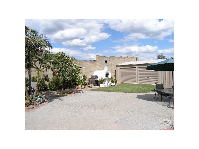 17 Cliff Street, Glenelg East SA 5045