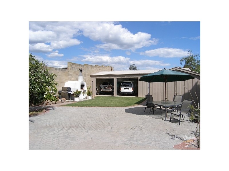 17 Cliff Street, Glenelg East SA 5045