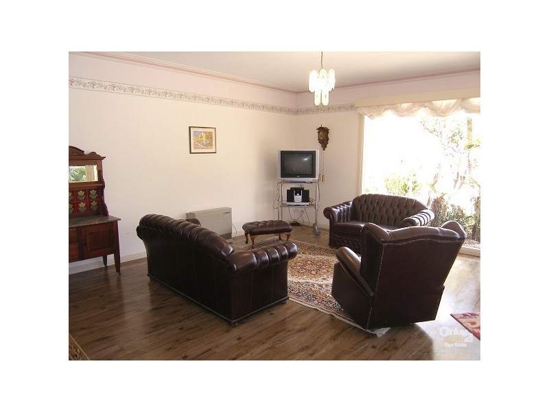 17 Cliff Street, Glenelg East SA 5045