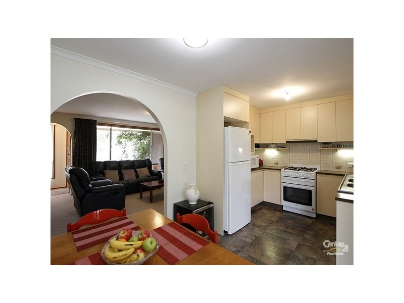 25 Fraser Avenue, Happy Valley SA 5159