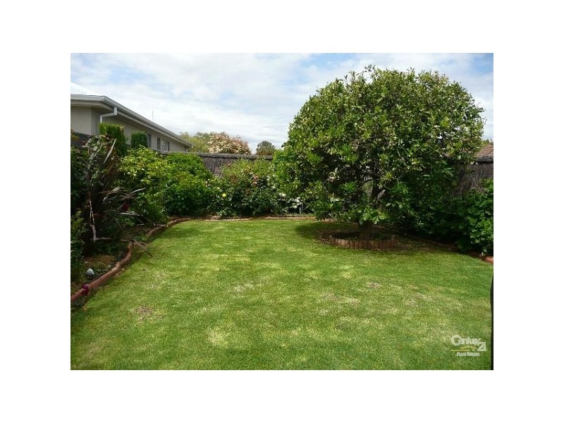 7/11 Cook Crescent, Warradale SA 5046