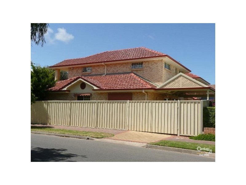 2 Mayfair Avenue, Somerton Park SA 5044