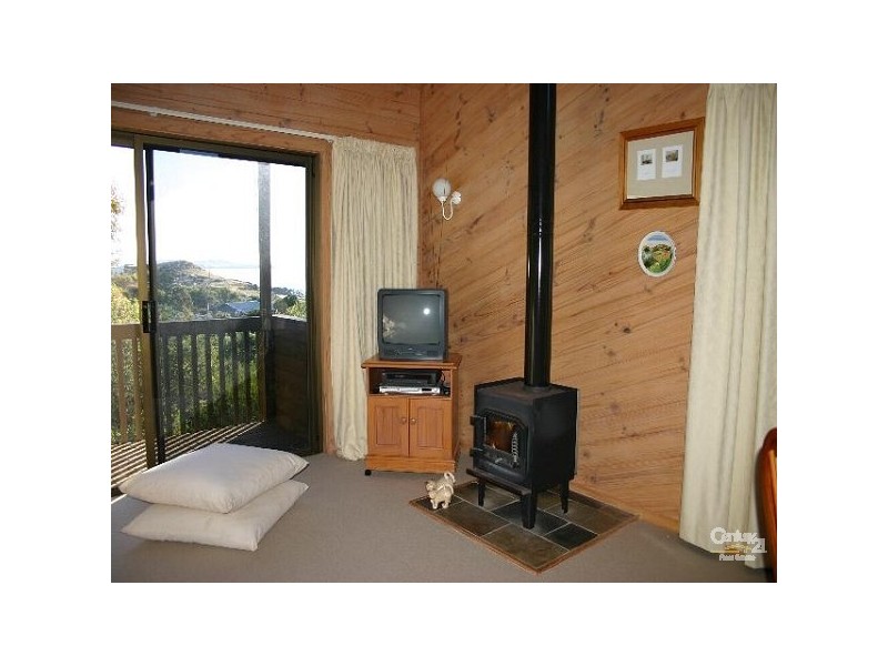 6 Surf Avenue, Carrickalinga SA 5204