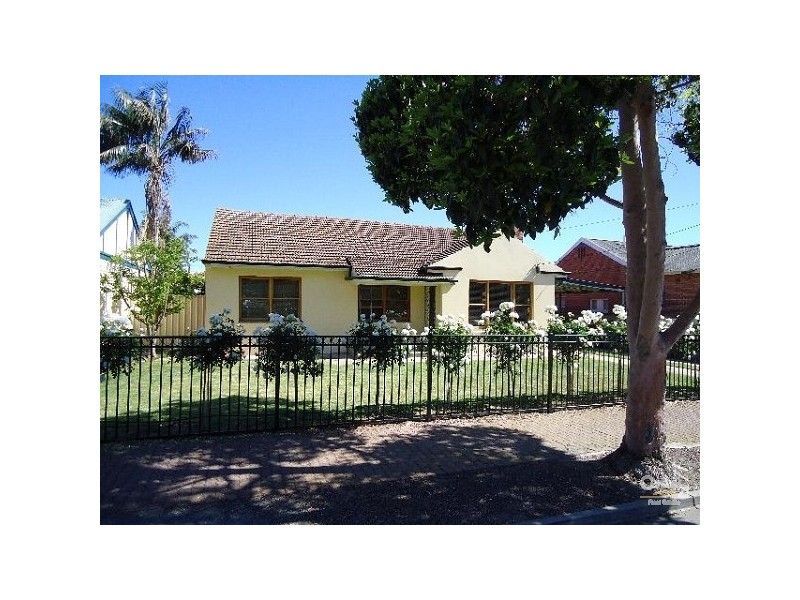 6 Light Terrace, Glenelg North SA 5045