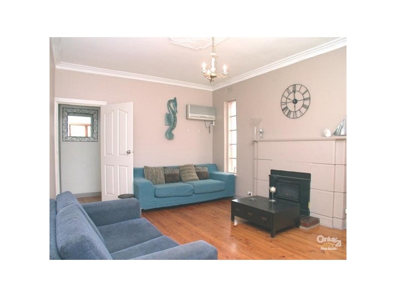 6 Light Terrace, Glenelg North SA 5045