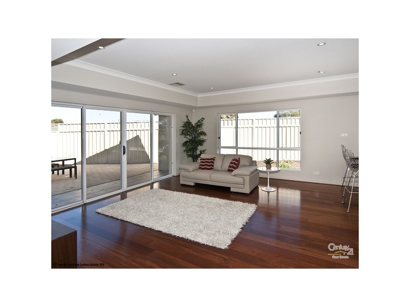 25D Pine Avenue, Glenelg North SA 5045