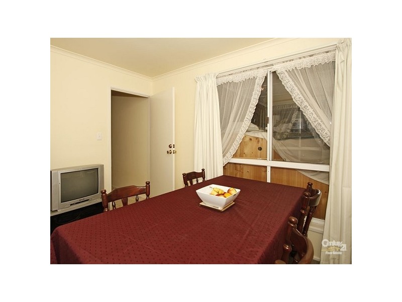 39 Angas Crescent, Marino SA 5049