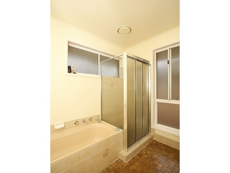 39 Angas Crescent, Marino SA 5049