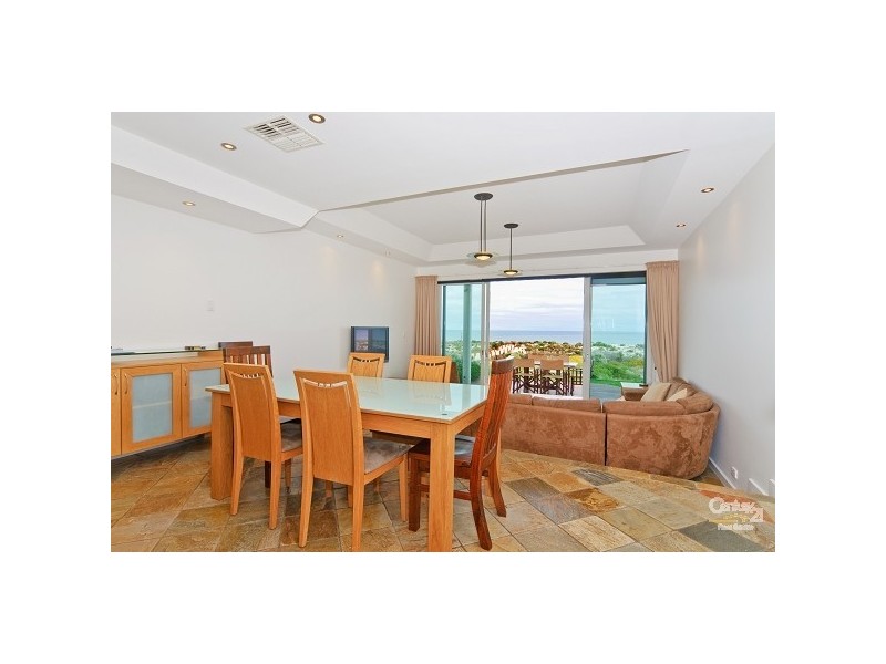 1/17 Seaview Road, West Beach SA 5024