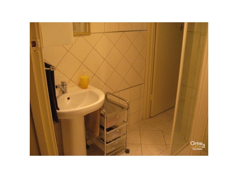 2/44 HIGH STREET, Glenelg SA 5045