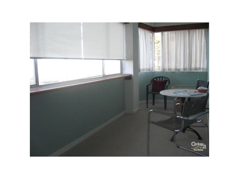 1/18A SOUTH ESPLANADE, Glenelg South SA 5045