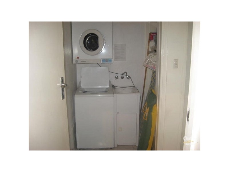 1/18A SOUTH ESPLANADE, Glenelg South SA 5045