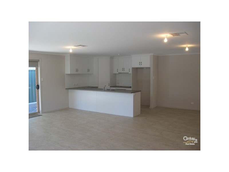 5A MARK COURT, Morphett Vale SA 5162