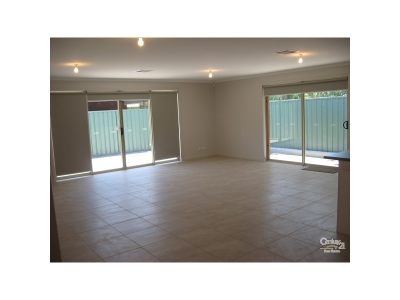 5A MARK COURT, Morphett Vale SA 5162