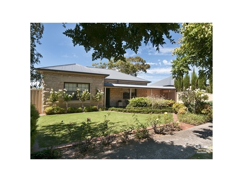 2 Gowrie Avenue, Glengowrie SA 5044