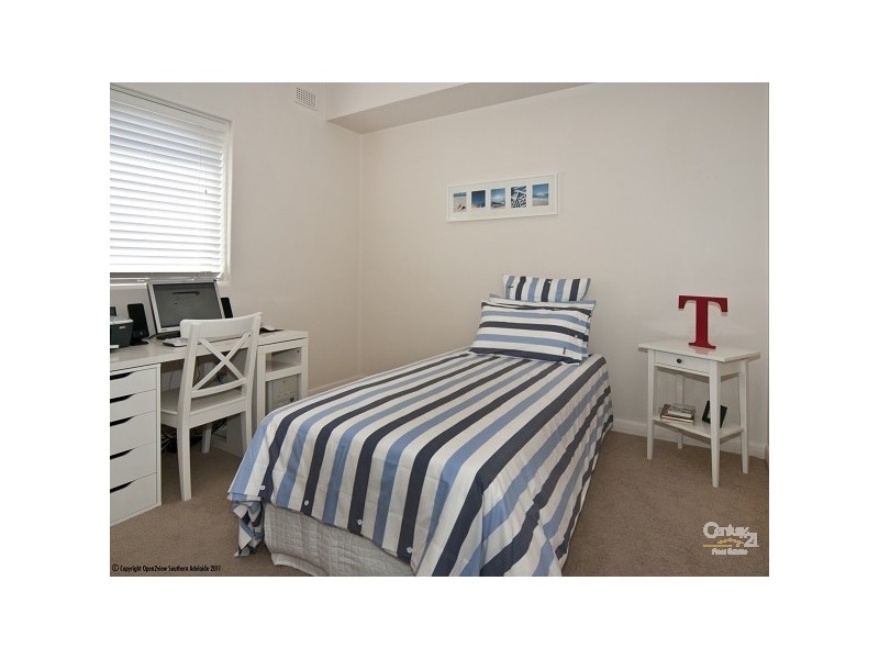 2 Gowrie Avenue, Glengowrie SA 5044