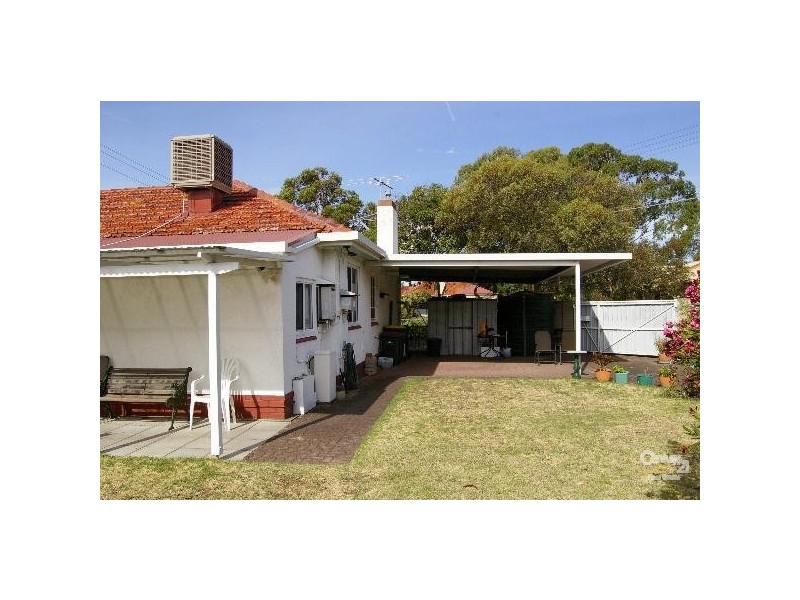 5 Moten Avenue, Glenelg North SA 5045