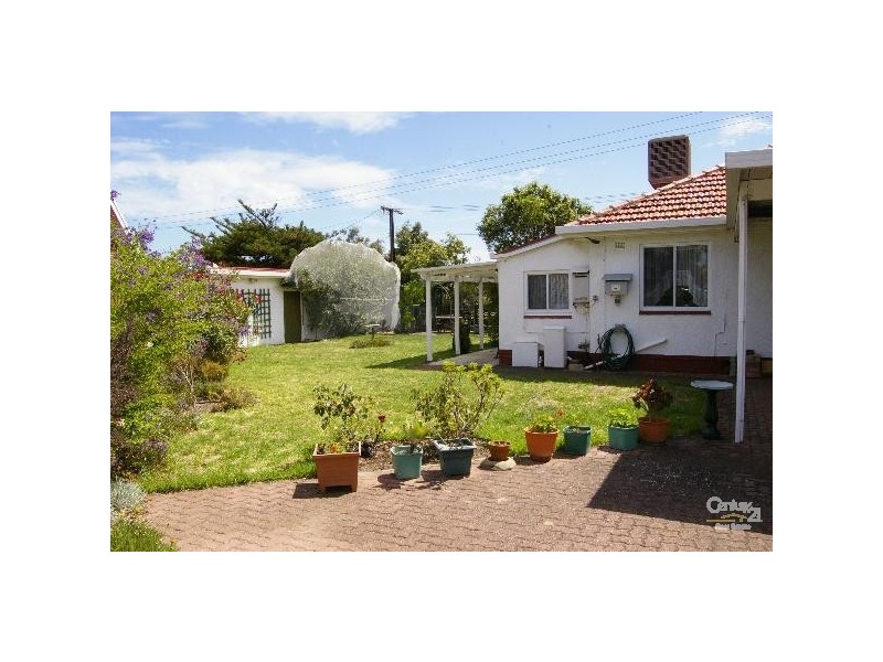 5 Moten Avenue, Glenelg North SA 5045