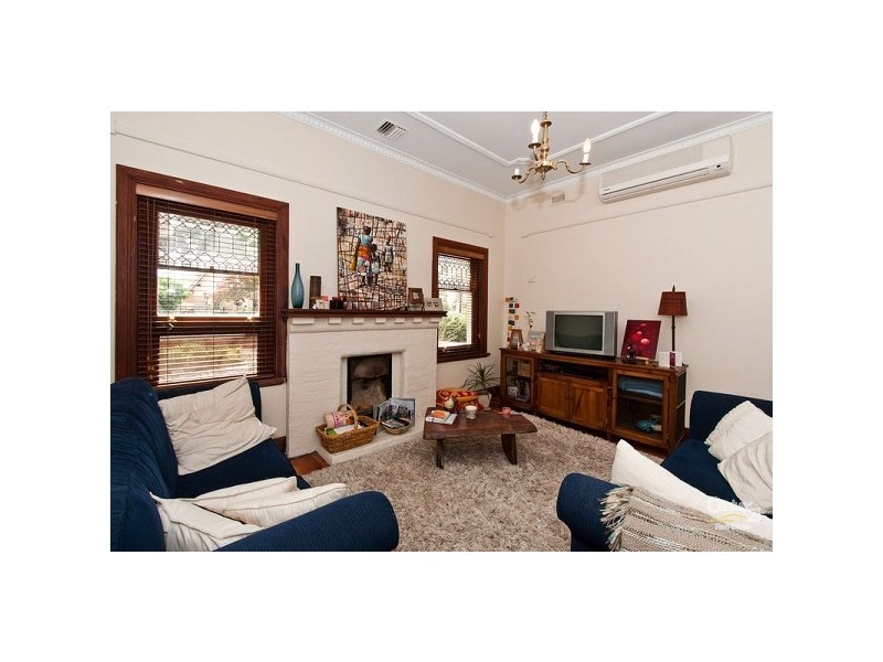 2 Young Street, Glenelg East SA 5045