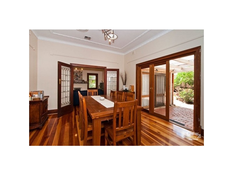 2 Young Street, Glenelg East SA 5045