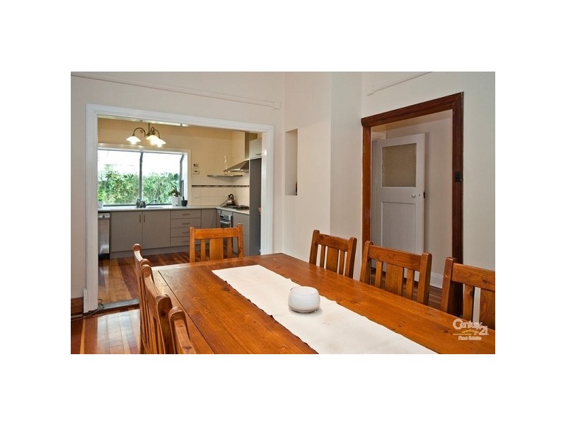 2 Young Street, Glenelg East SA 5045