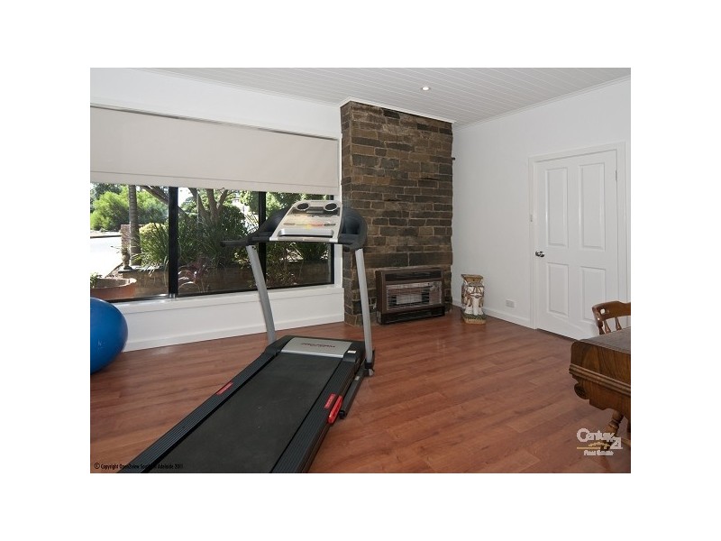 24 Wangary Terrace, Seaview Downs SA 5049