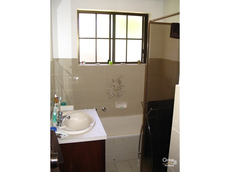 1 / 4 LORRAINE STREET, Clarence Gardens SA 5039