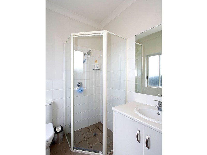 8B Seaview Avenue, Kingston Park SA 5049
