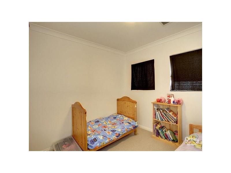 8B Seaview Avenue, Kingston Park SA 5049