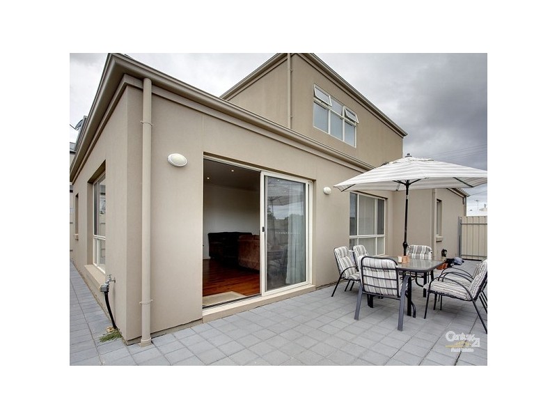8B Seaview Avenue, Kingston Park SA 5049