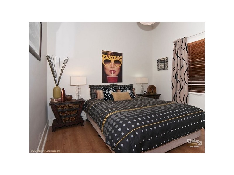 39 Albion Avenue, Glandore SA 5037