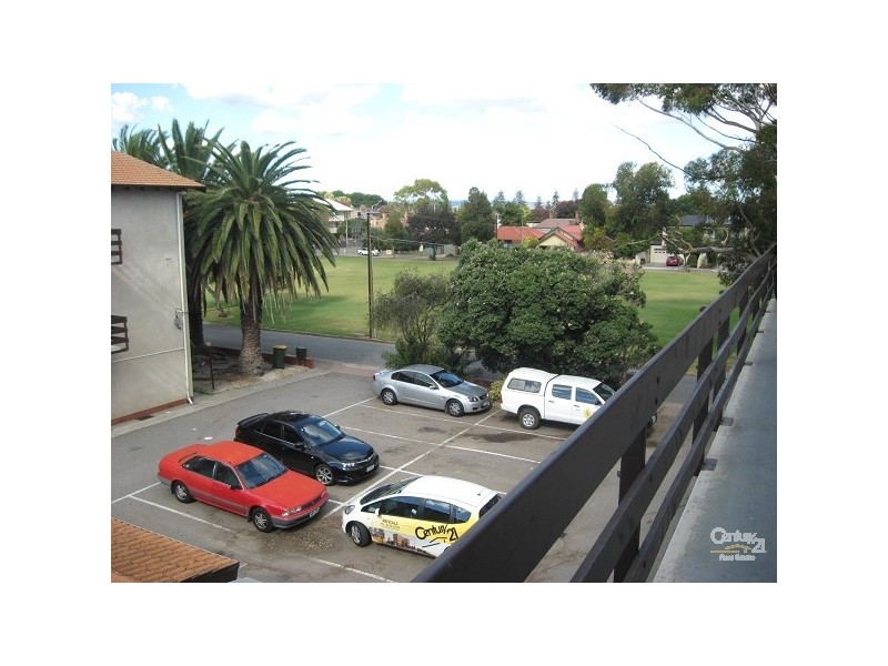 8 / 17 CAROLINE STREET, Glenelg North SA 5045