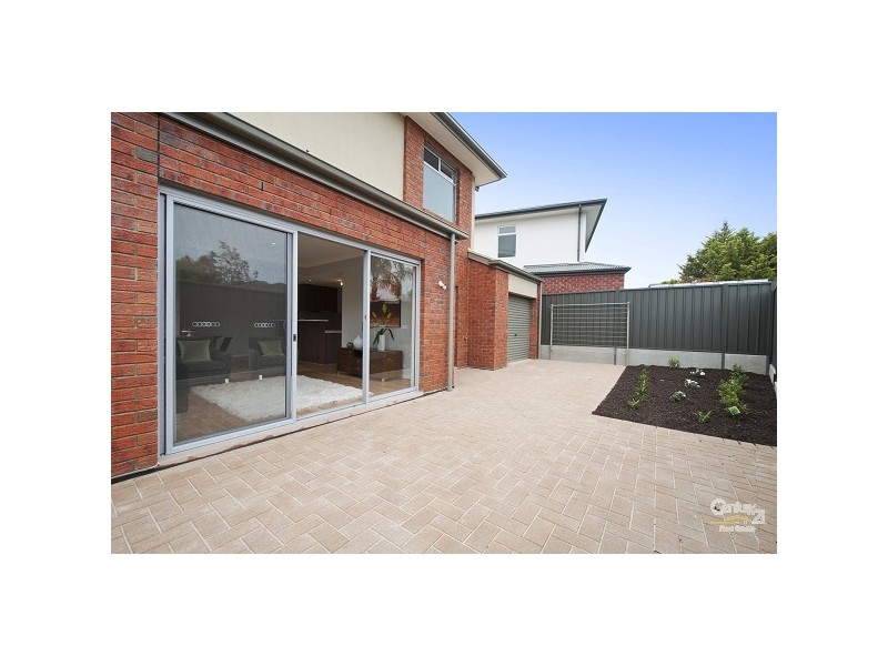 8 Day Street, Sturt SA 5047