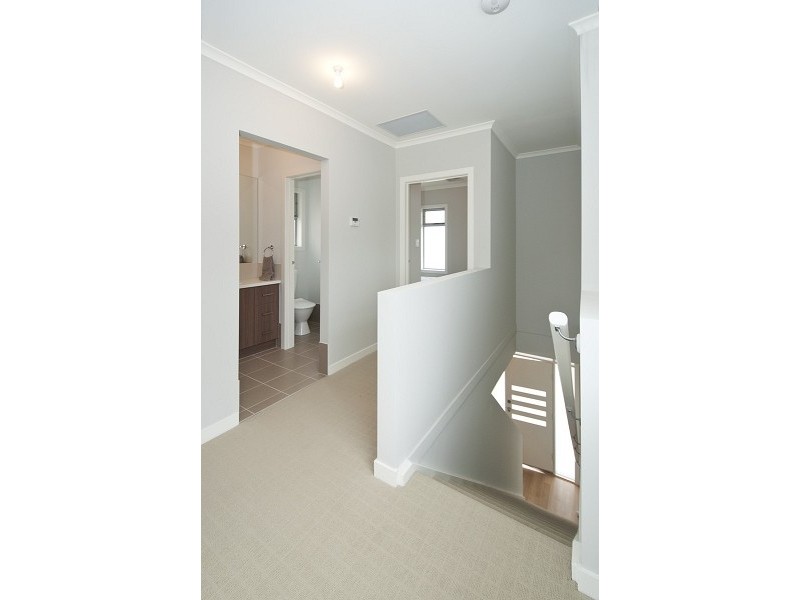 8 Day Street, Sturt SA 5047