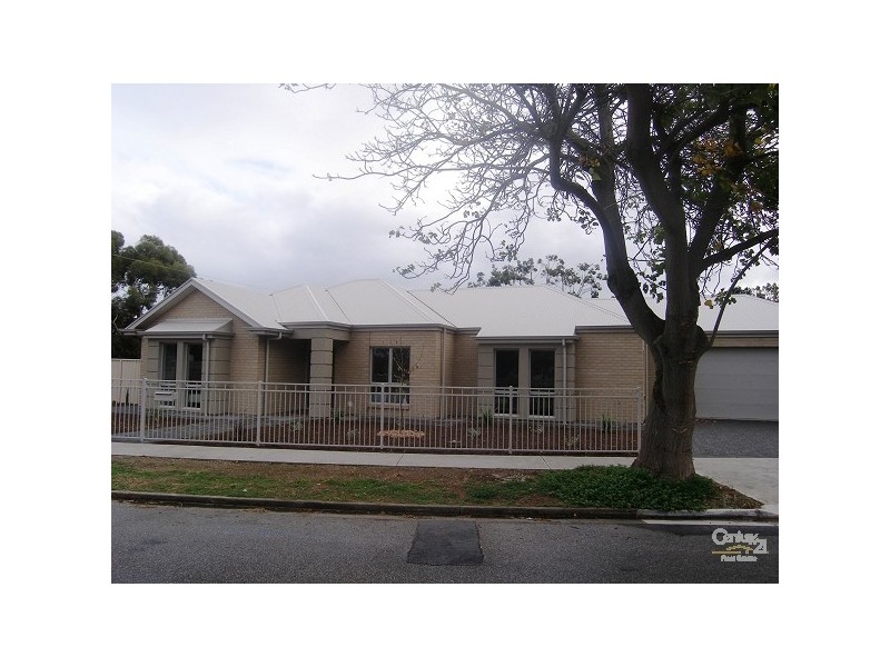 1 McCann Avenue, Glenelg North SA 5045