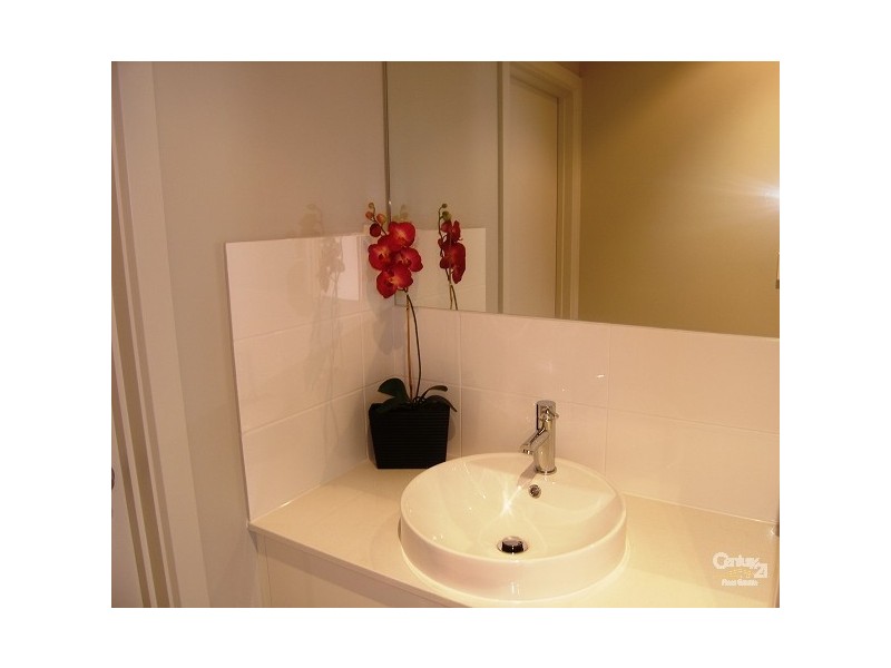 1 McCann Avenue, Glenelg North SA 5045