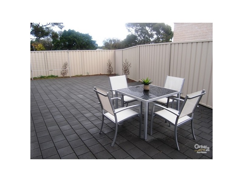 1 McCann Avenue, Glenelg North SA 5045