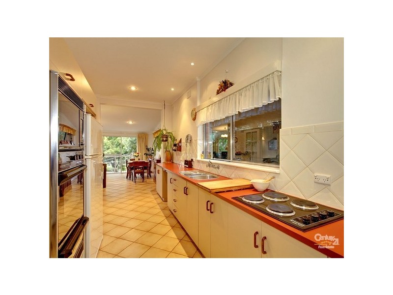 4 West Street, Seacliff Park SA 5049