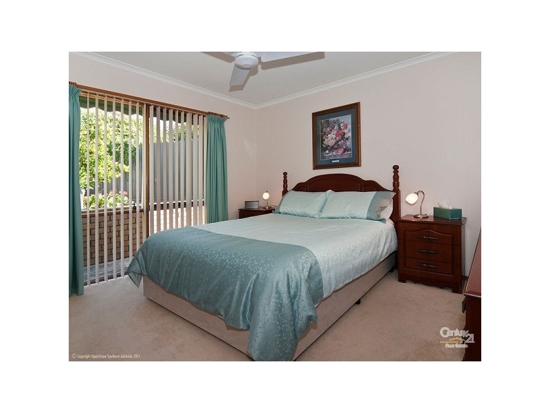 7 Insley Court, Trott Park SA 5158